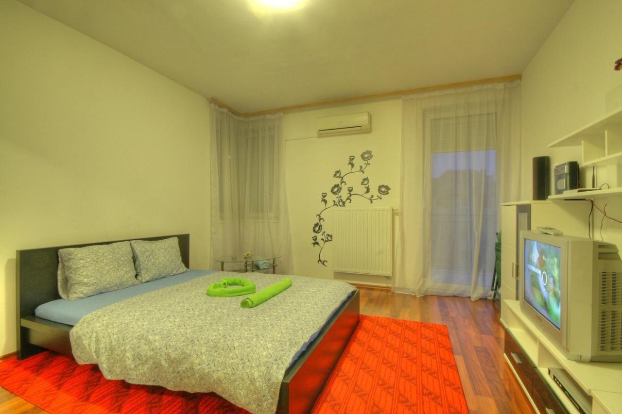 Apartment Budapest Peace Pokoj fotografie